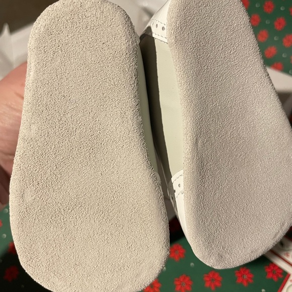 Brand new in box leather booties made in Spain - Picture 3 of 5